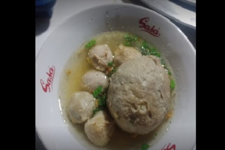 Bakso Gunung Simping: Rasa yang Menghantarkan Kenangan di Setiap Gigitan